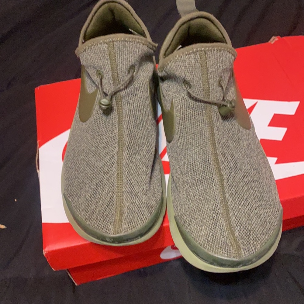 Nike Runner Slipons. - image 2